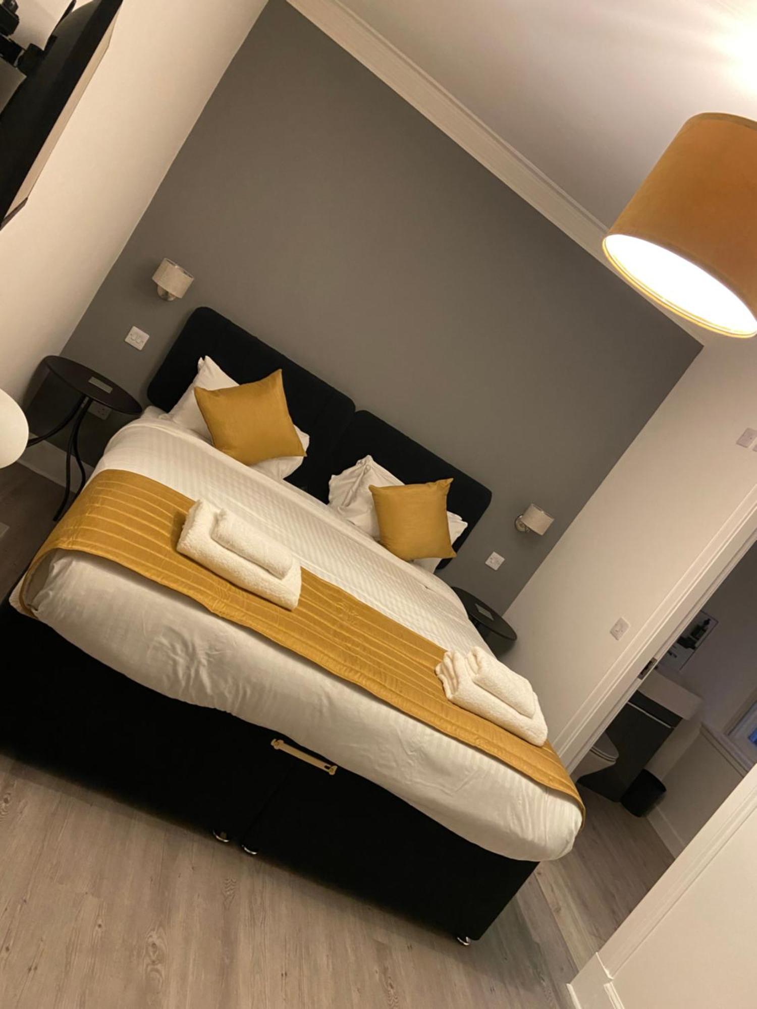 The Station Hotel Alness Kültér fotó
